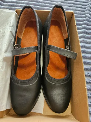 Zapatos de flamenca negros
