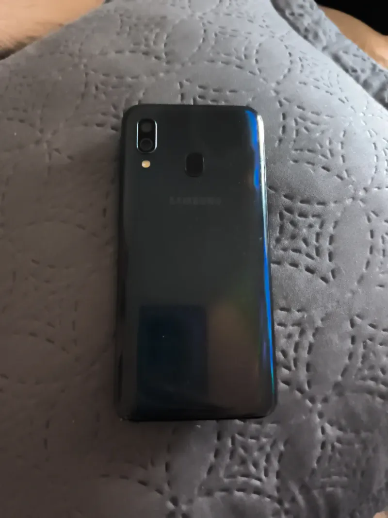 Samsung Galaxy A40 Negro afbeelding 2