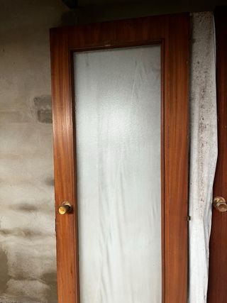 Puertas de madera con tiradores