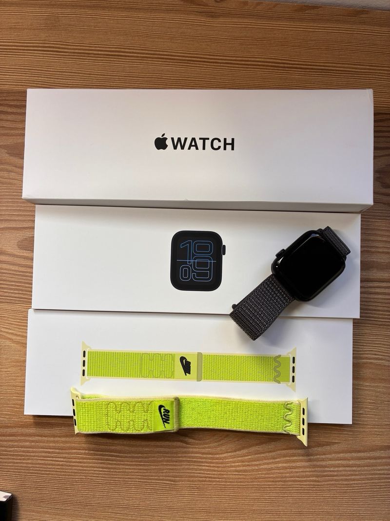 Apple Watch SE 3 celular 44mm afbeelding 2