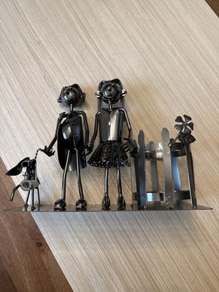 Portabottiglie artistico in metallo