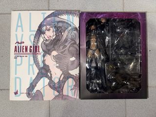 Figura Hot Toys Alien Girl AVP 1/6