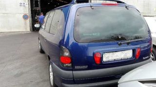 Renault 320476 8200239684 centralita motor espace