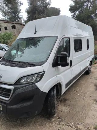 ALQUILER Camper 4 plazas- L3H3 Peugeot Boxer.