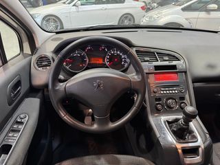 Peugeot 5008 1.6 hdi