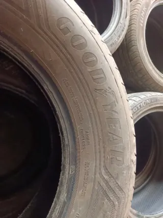 2 Neumáticos Goodyear 215/65 R16 98H