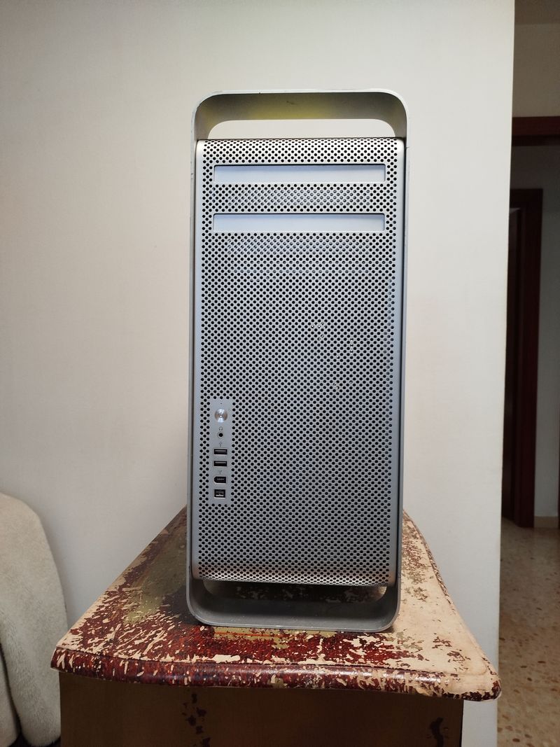 Mac Pro 3.1 (A1186) 2008 Plata