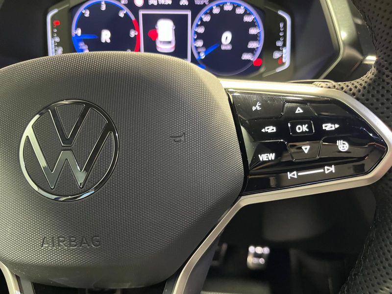 Volkswagen Tiguan R-Line 2.0 TDI DSG (2021) 2022, foto 21