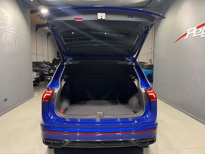 Volkswagen Tiguan R-Line 2.0 TDI DSG (2021) 2022, foto 13