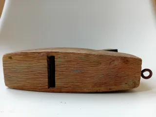 Garlopa cepillo carpintero madera antiguo