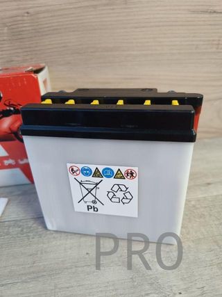 Yuasa YB7-A Yumicron Batería de 12V