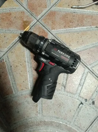 Aparafusadora Parkside Performance 12V
