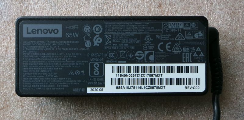 Cargador para portátil LENOVO 65W con conector cuadrado afbeelding 3