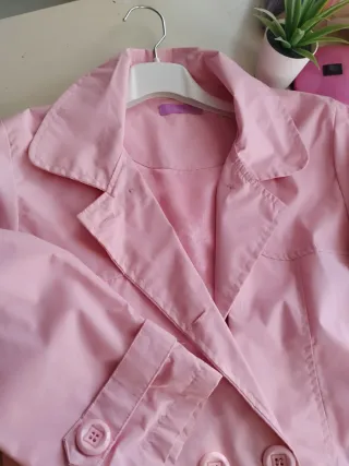 Gabardina rosa niña talla 10