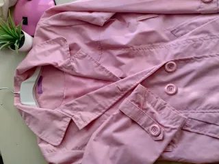 Gabardina rosa niña talla 10