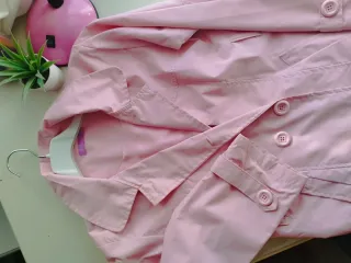 Gabardina rosa niña talla 10