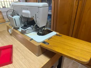 Máquina de coser Singer 801Z2