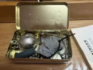 Máquina de coser Singer 801Z2