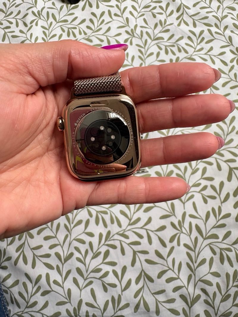 Apple Watch Series 10 Oro Titanio afbeelding 6