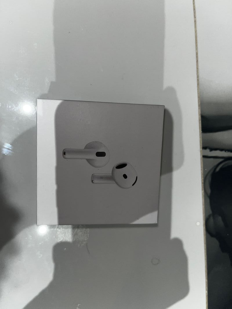 AirPod 4  Blancos