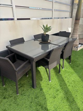 Conjunto comedor exterior ratán y cristal