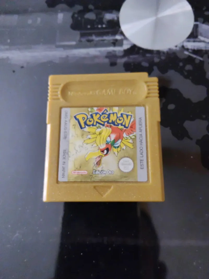 Pokémon Oro Game Boy Nintendo Edición