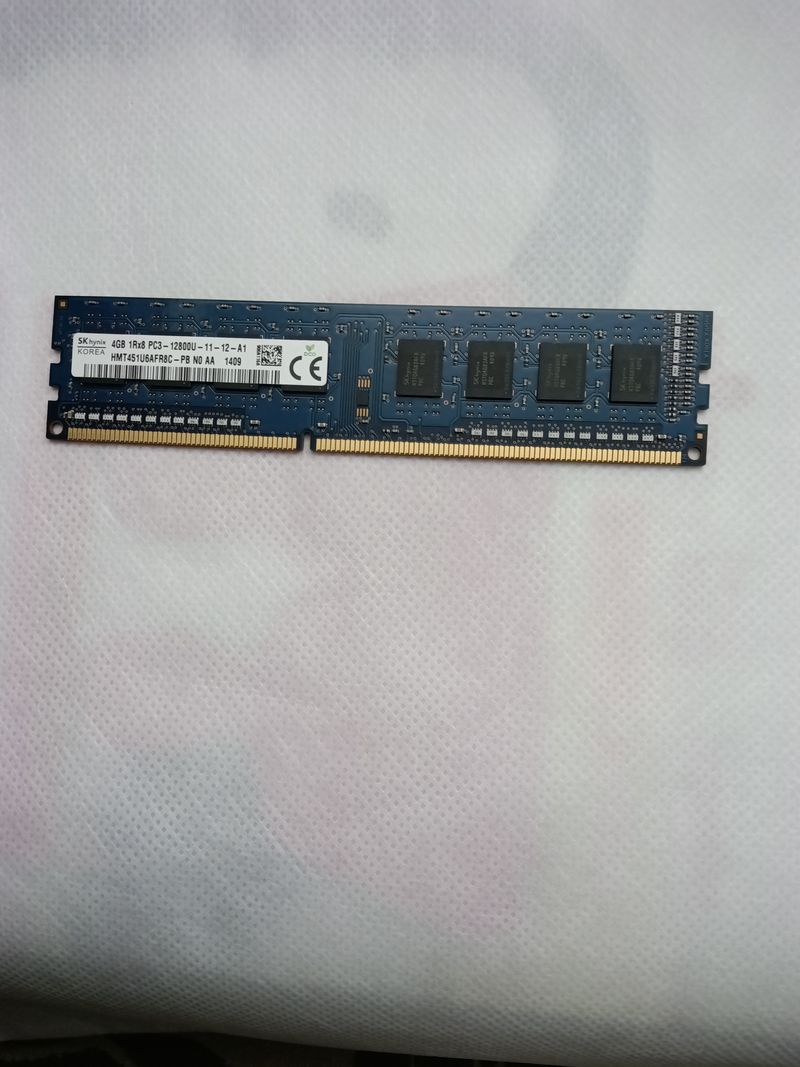 SK hynix 4GB PC3-12800U DDR3 RAM afbeelding 3