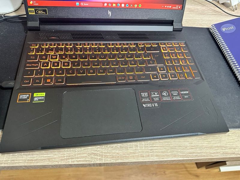 Portátil Acer Nitro V16 Negro afbeelding 2