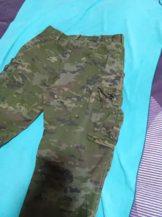Pantalón militar