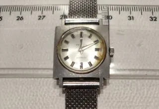 Reloj Festina Cuadrado Plata y Blanco