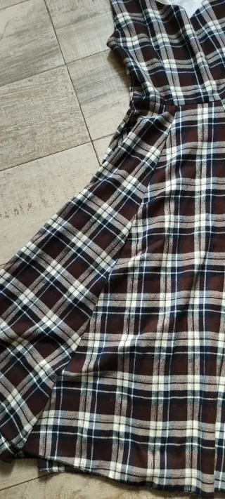 Vestido midi de cuadros