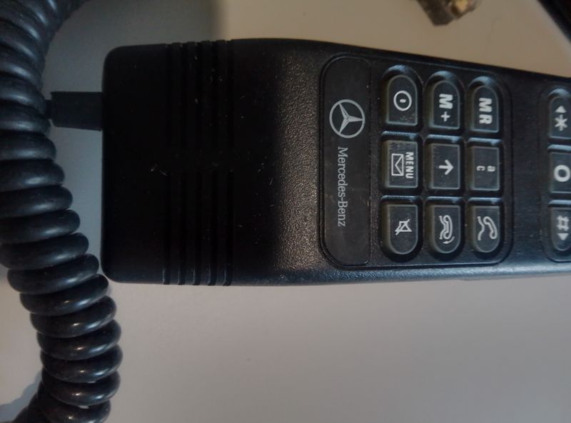 Teléfono vintage Mercedes Benz para auto negro afbeelding 2