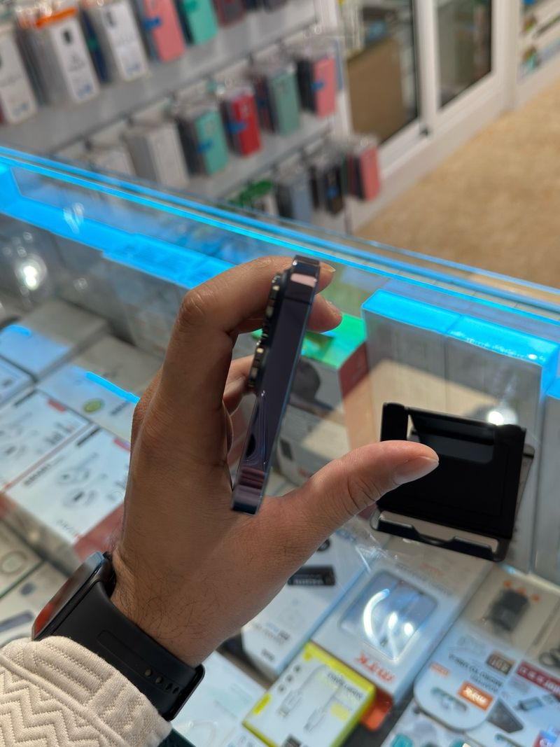 iPhone 14 Pro Max 128GB Morado afbeelding 5