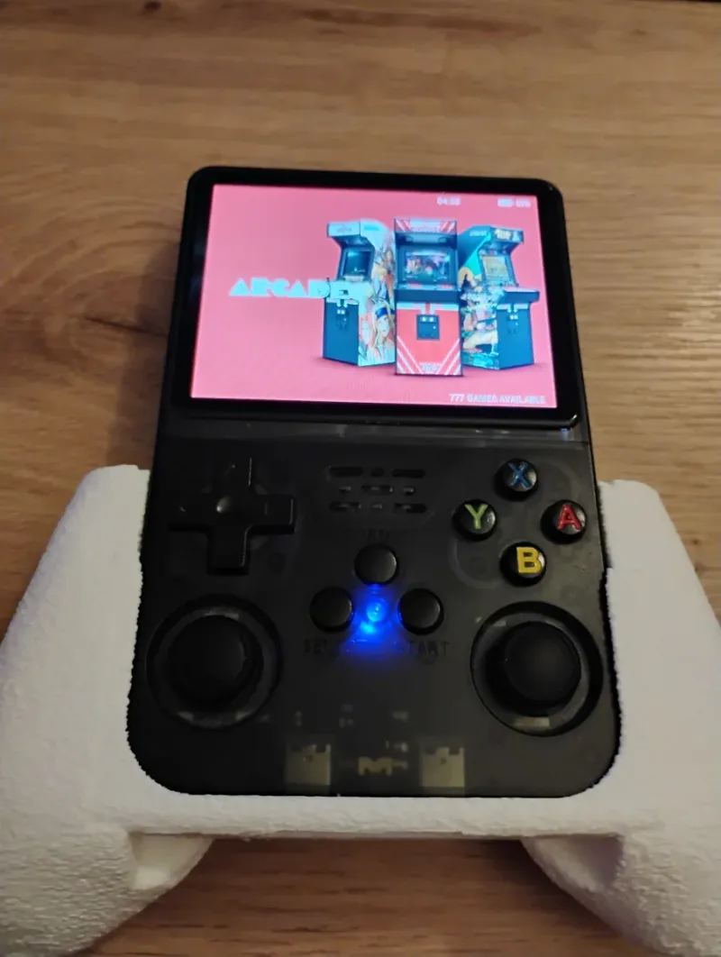 Consola Retro R36s Negra + SD 128GB