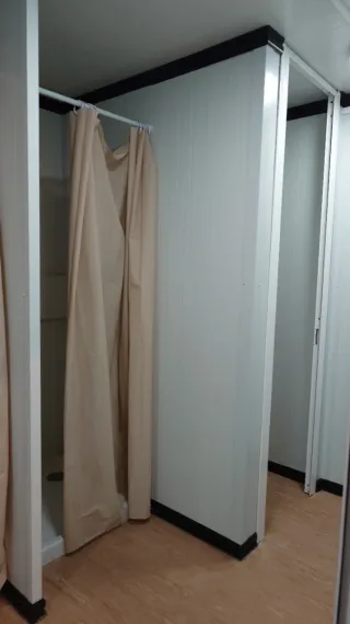 Vestuario modular aislado 3,9 x 2,3 Seminuevo