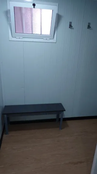 Vestuario modular aislado 3,9 x 2,3 Seminuevo