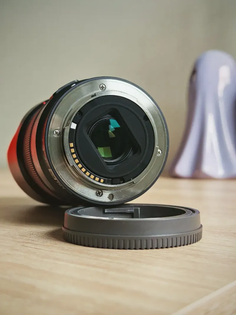 Objetivo Sony E 18-135mm F3.5-5.6 OSS COMO NUEVO afbeelding 2