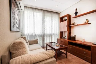 Mueble comedor modular + mesa extensible y 4 silla