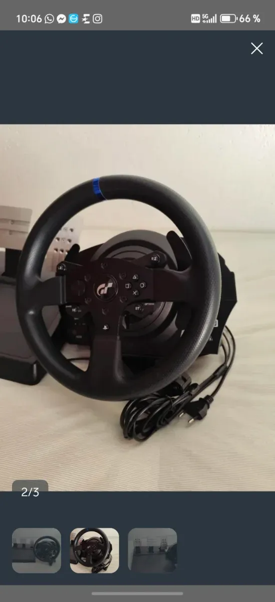 Volante Thrustmaster con pedales y Playseat