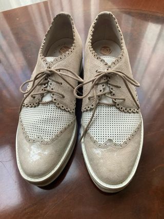 Zapatos Oxford Dorados