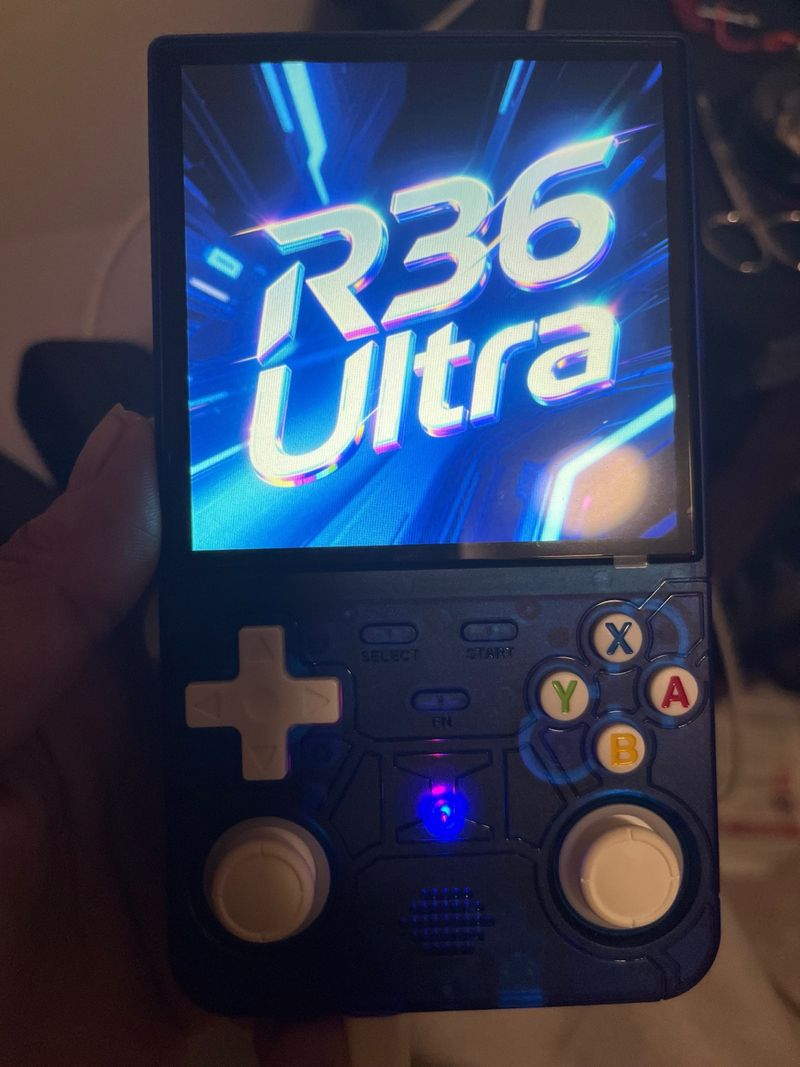 Consola R36 Ultra Azul Nueva