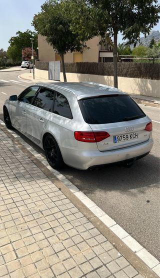Audi A4 2012