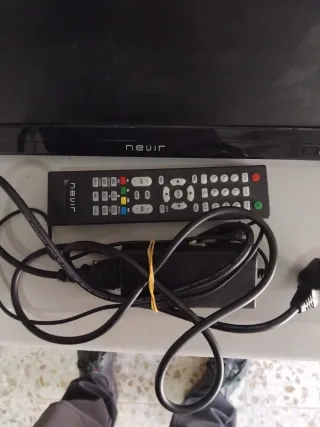 Televisión Nevir 12v Pequeña
