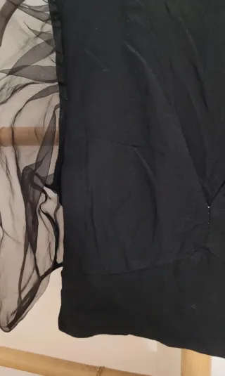 Top Bershka mangas abullonadas