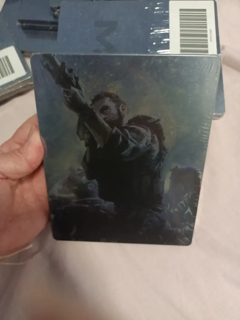 Steelbook COD Modern Warfare Precintado tengo mas