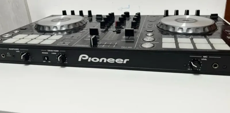 Controlador DJ Pioneer DDJ-SR Negro afbeelding 2