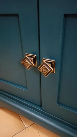 Madia in legno massello ricondizionata