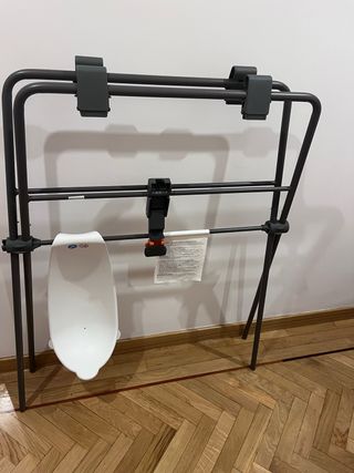 Patas y soporte bañera Stokke para bebé