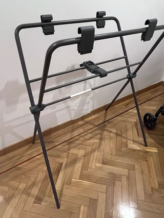 Patas y soporte bañera Stokke para bebé