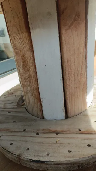 Mesa redonda madera vintage baja